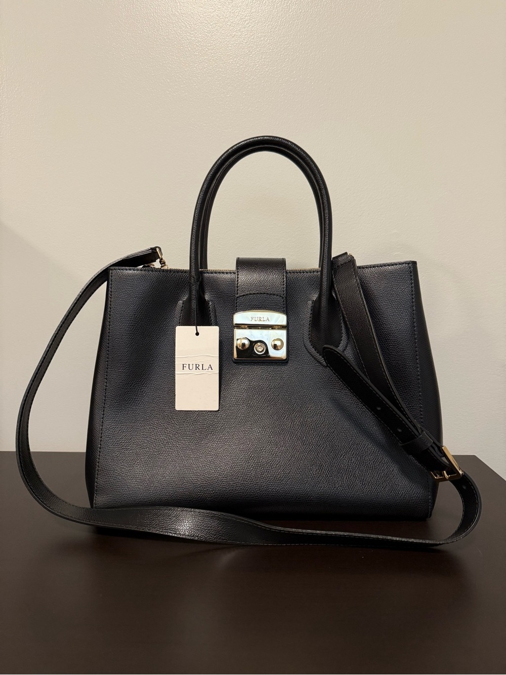 Furla Metropolis Medium Satchel Black Saffiano Leather Top Handle Crossbody - Picture 2 of 16
